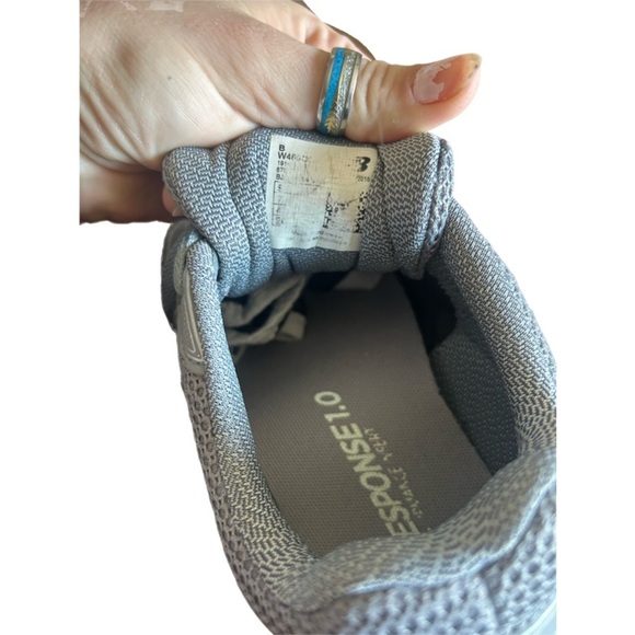 New Balance Light Gray Running Shoes - Picture 8 of 8